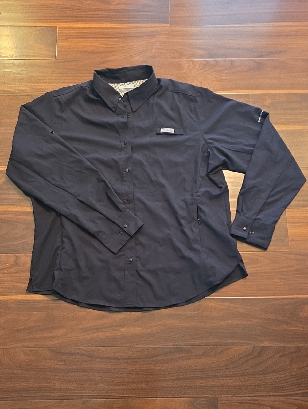 Columbia PGE A Women's UPF Black Long-Sleeve Button-Down Shirt XLG